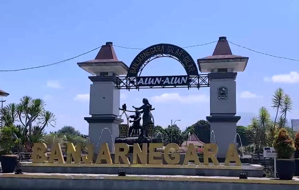Jelajahi kearifan lokal Banjarnegara, mulai dari tradisi hingga budaya yang mencerminkan identitas masyarakat setempat dan tetap lestari
